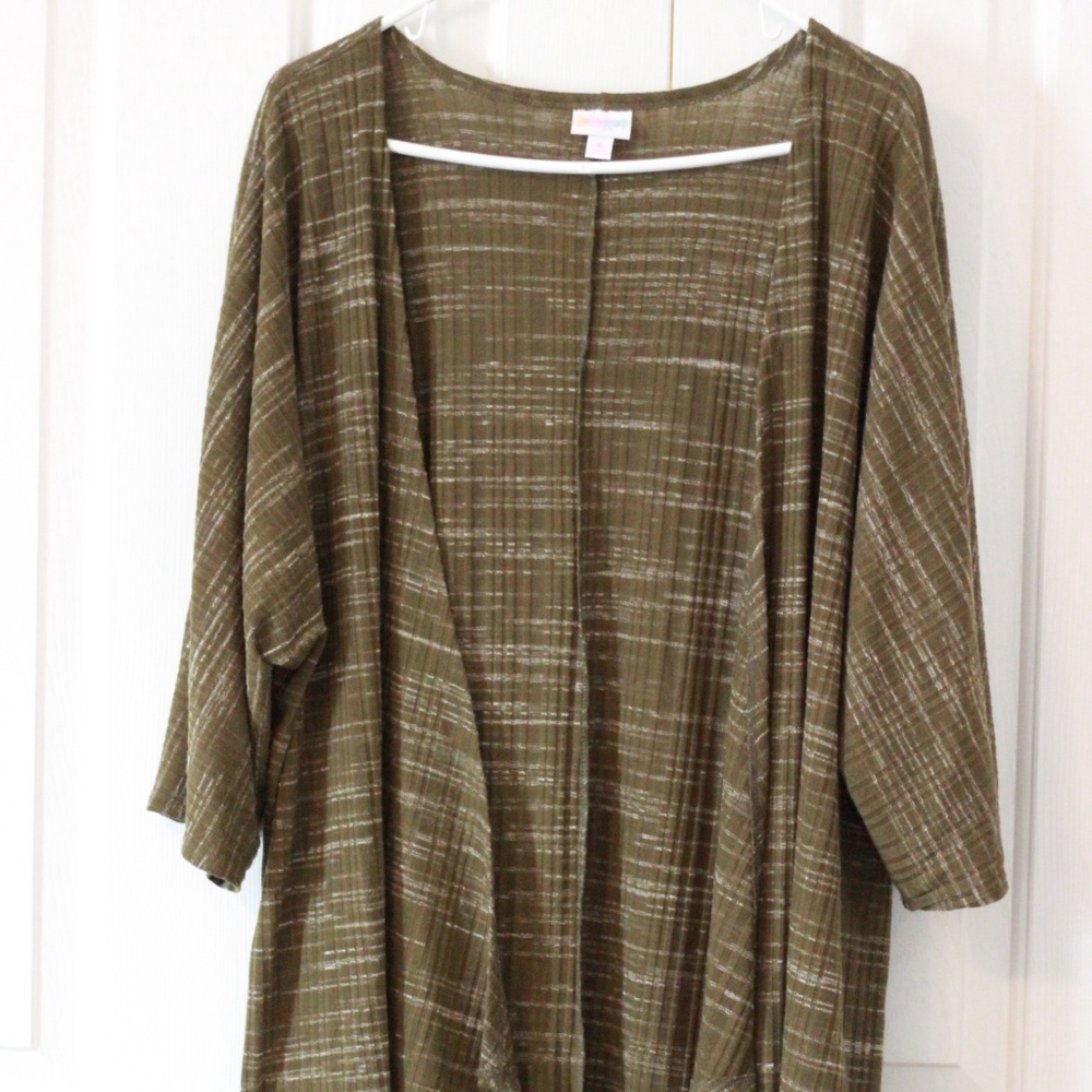 LulaRoe Shirley Army Green w/ White Heathering